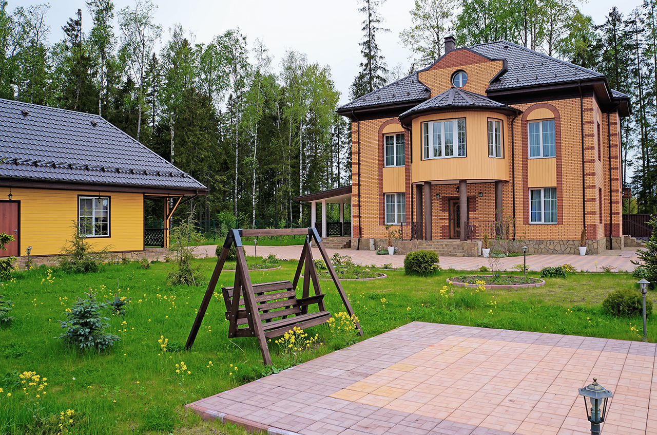 Дом 465 м² на участке 20 сот.