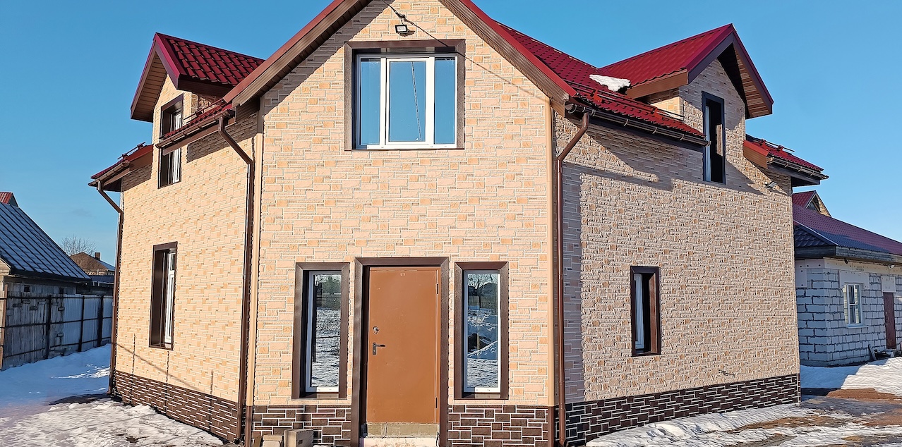 Дом 172,1 м² на участке 6,79 сот.